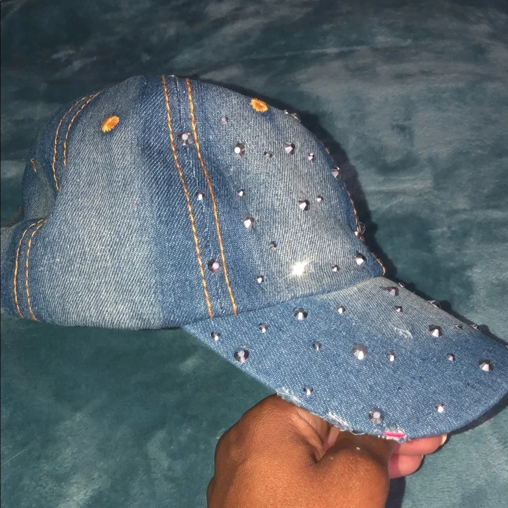 Embellished Distressed Denim Baseball Cap - Blue